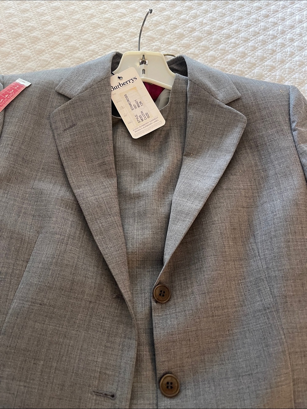Burberry women’s three piece suit never worn